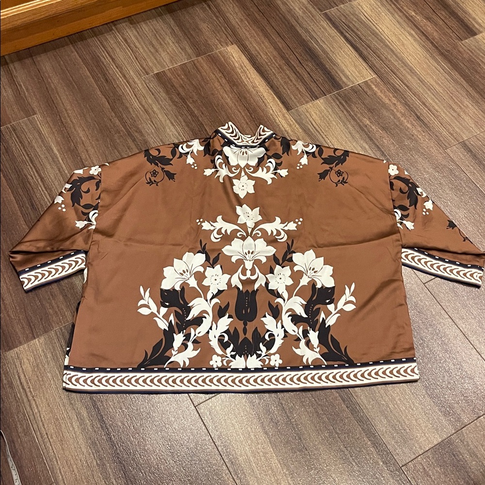 Chico's Brown and Blue Patterned Kimono - Picture 6 of 6